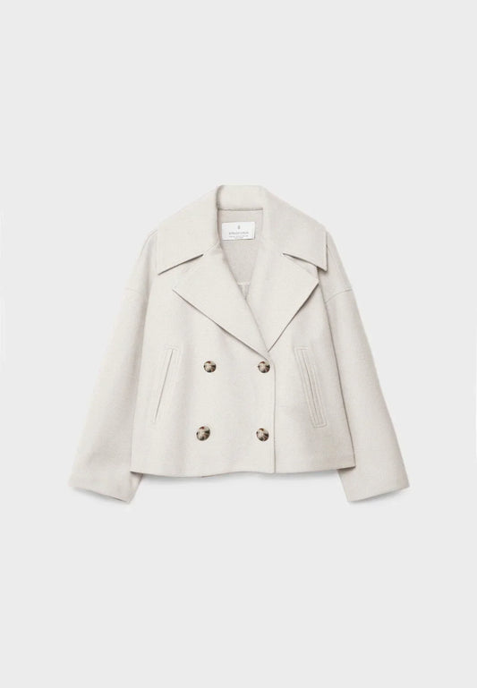 Elara™ | Chice kurze Jacke mit doppelreihiger Knopfleiste