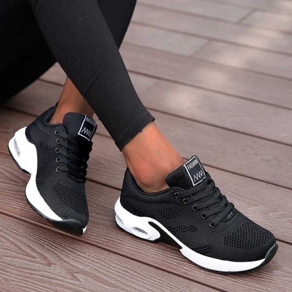 Elaris™ | Sneaker
