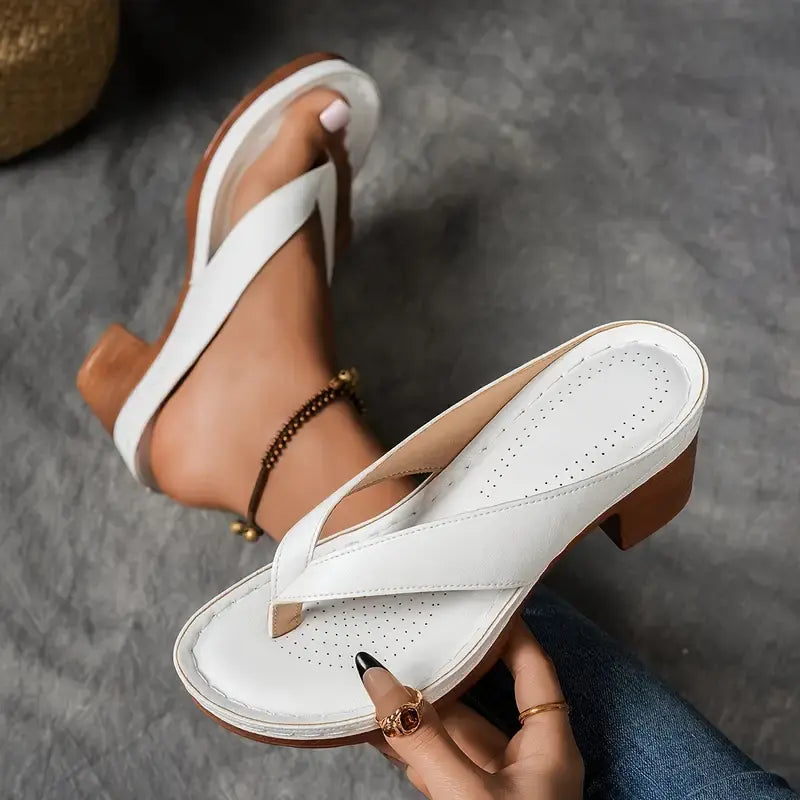 Abigail | Damensandalen mit orthopädischer Unterstützung und mit gepolsterter Innensohle