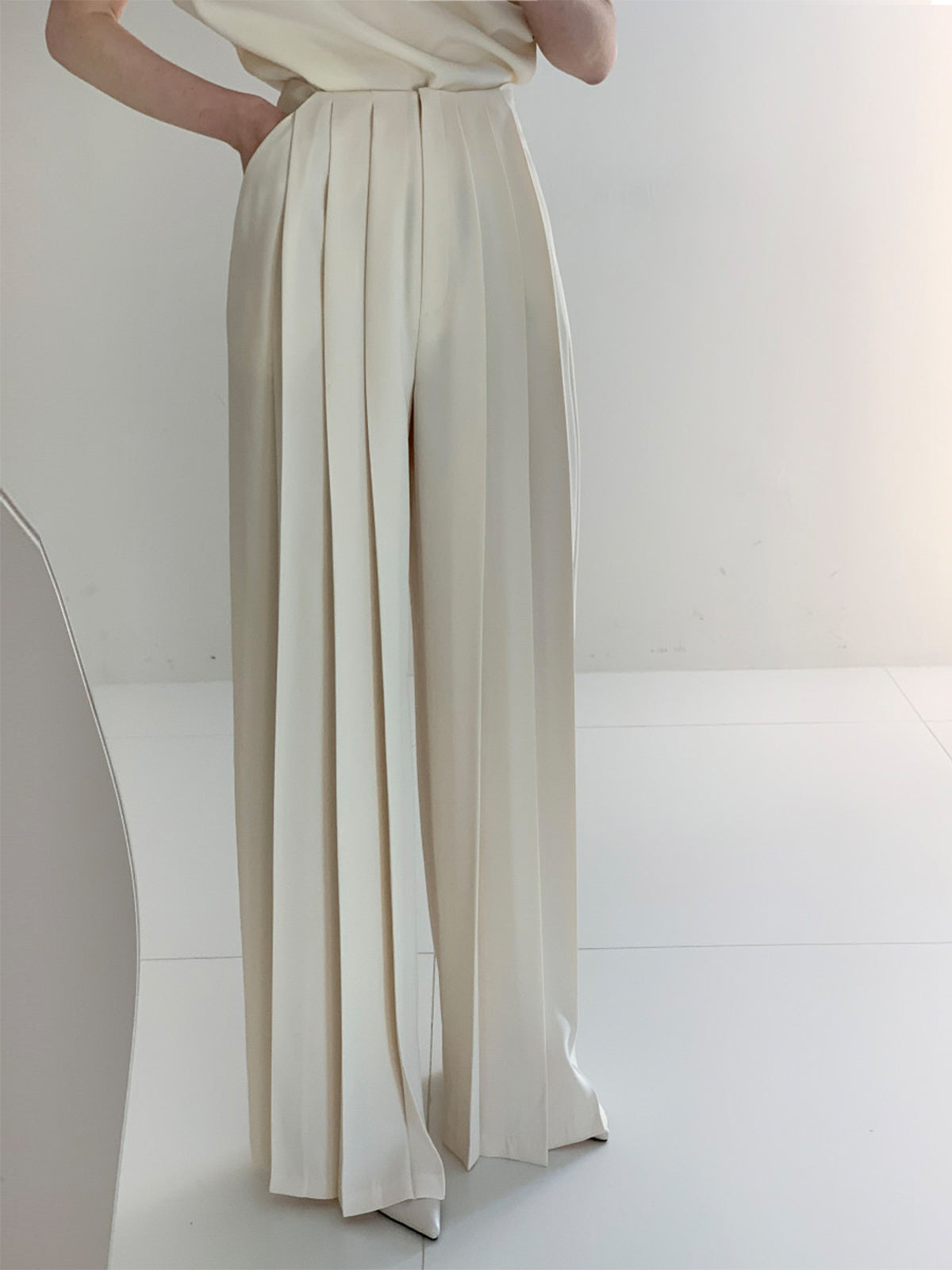 Elara™ | Plissierte High-Waist-Pantalon