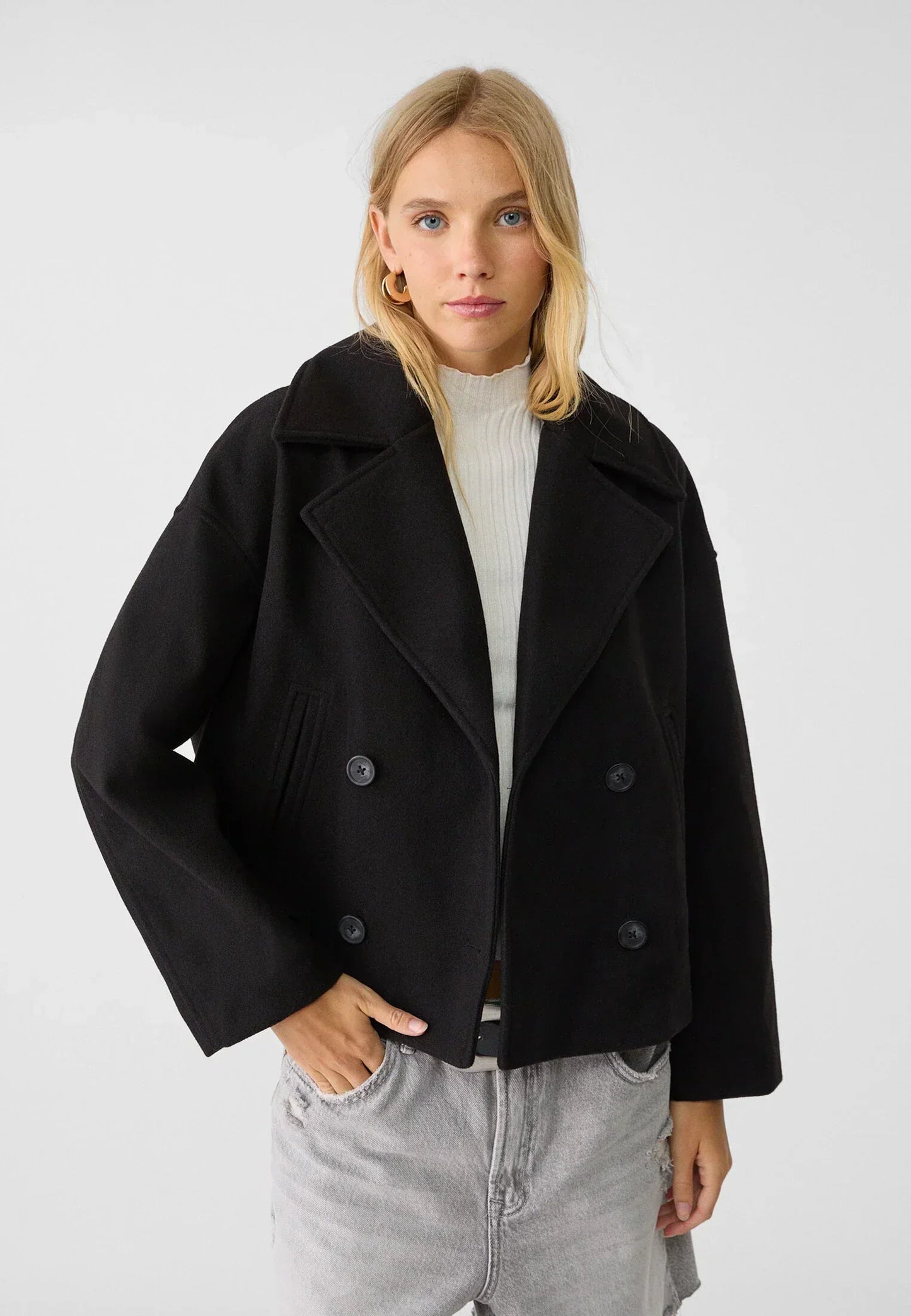 Elara™ | Chice kurze Jacke mit doppelreihiger Knopfleiste