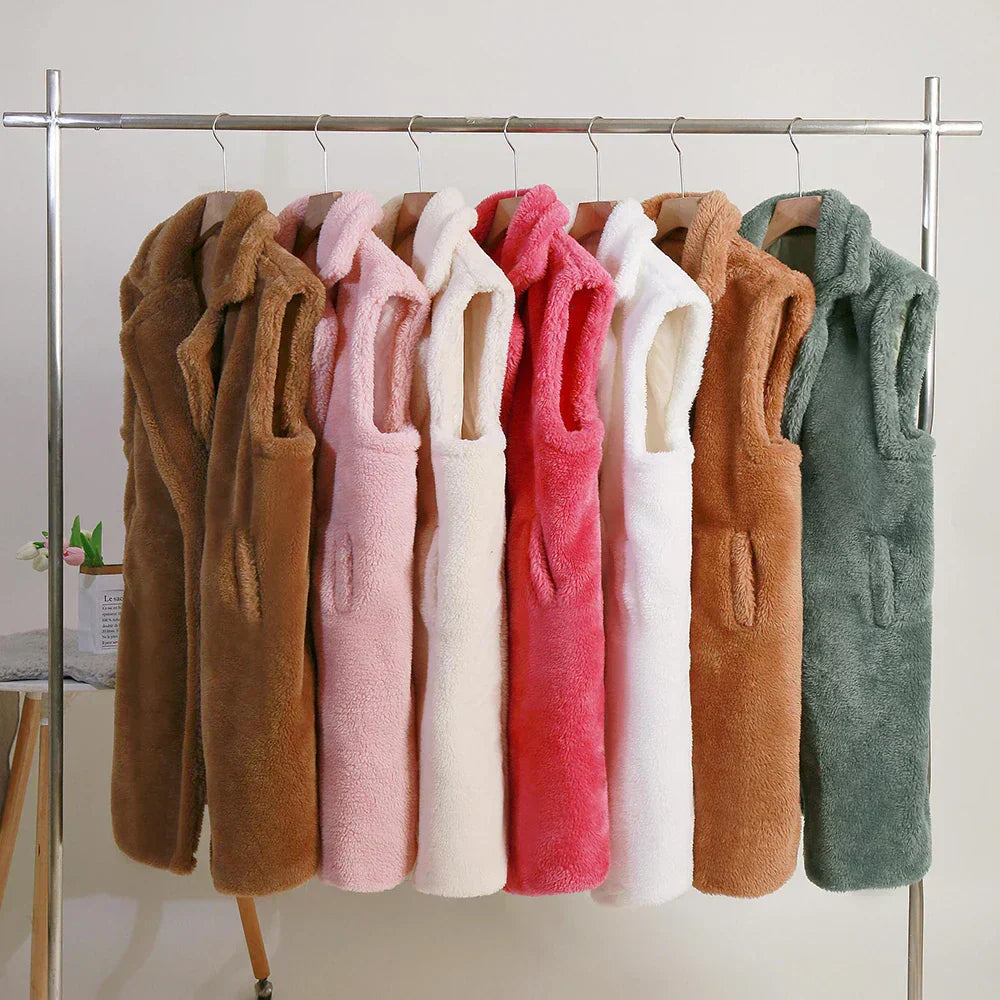 Amara™ | Ärmelloser Teddy-Mantel für Damen