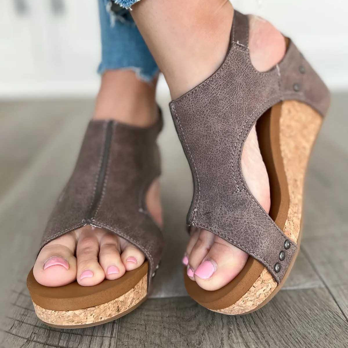 Madeline | Damensandalen mit orthopädischer Unterstützung und mit atmungsaktivem Design