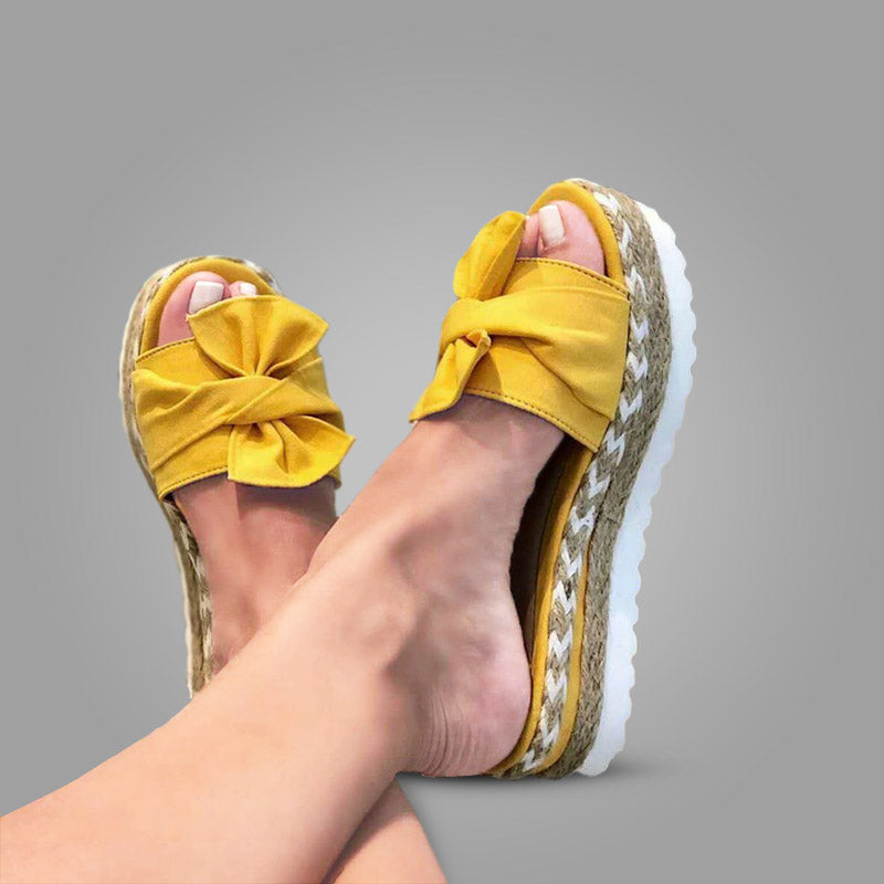 Butterelle™ | Slides