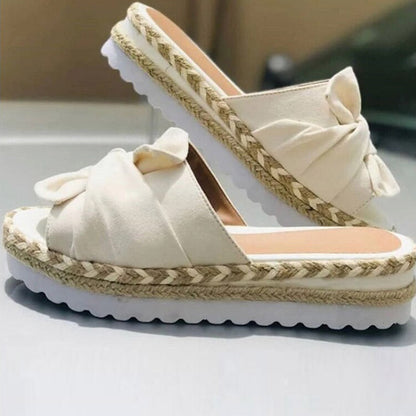 Butterelle™ | Slides