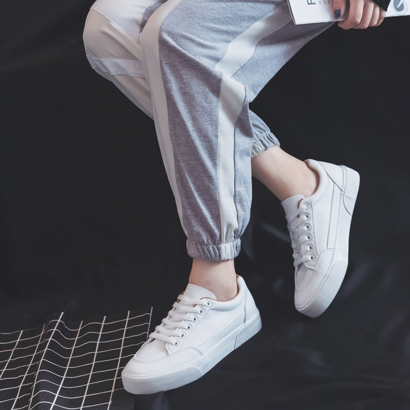 Romelle™ | Sneaker